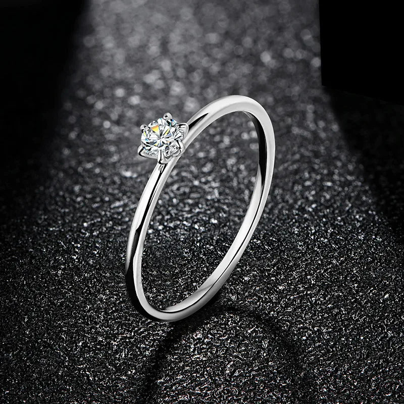 Anel Solitário de Moissanite Banhado a Ouro 18k