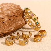 Anel Oval Com Zircônia Banhado a Ouro