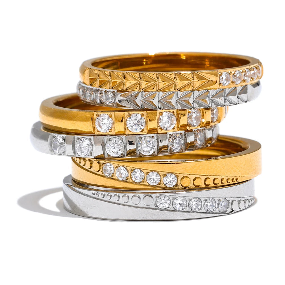 Anel Fino com Zircônia Banhado a Ouro 18k