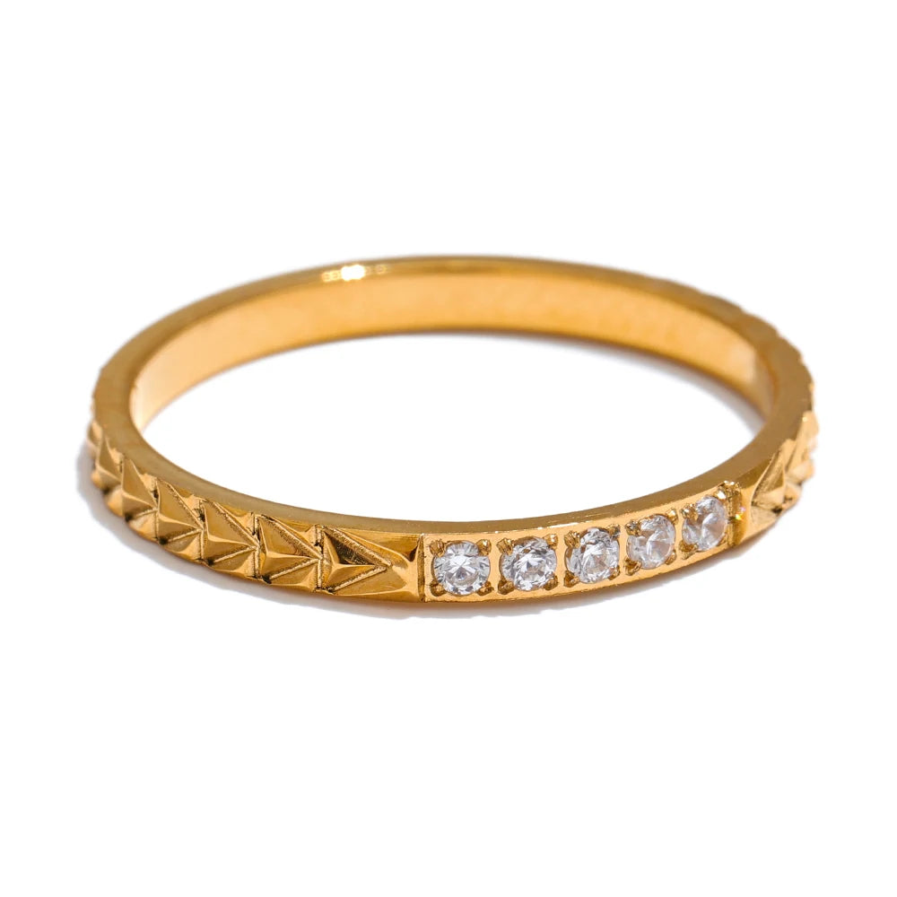 Anel Fino com Zircônia Banhado a Ouro 18k