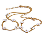 Conjunto de Colar e Pulseira com Flores Banhada a Ouro