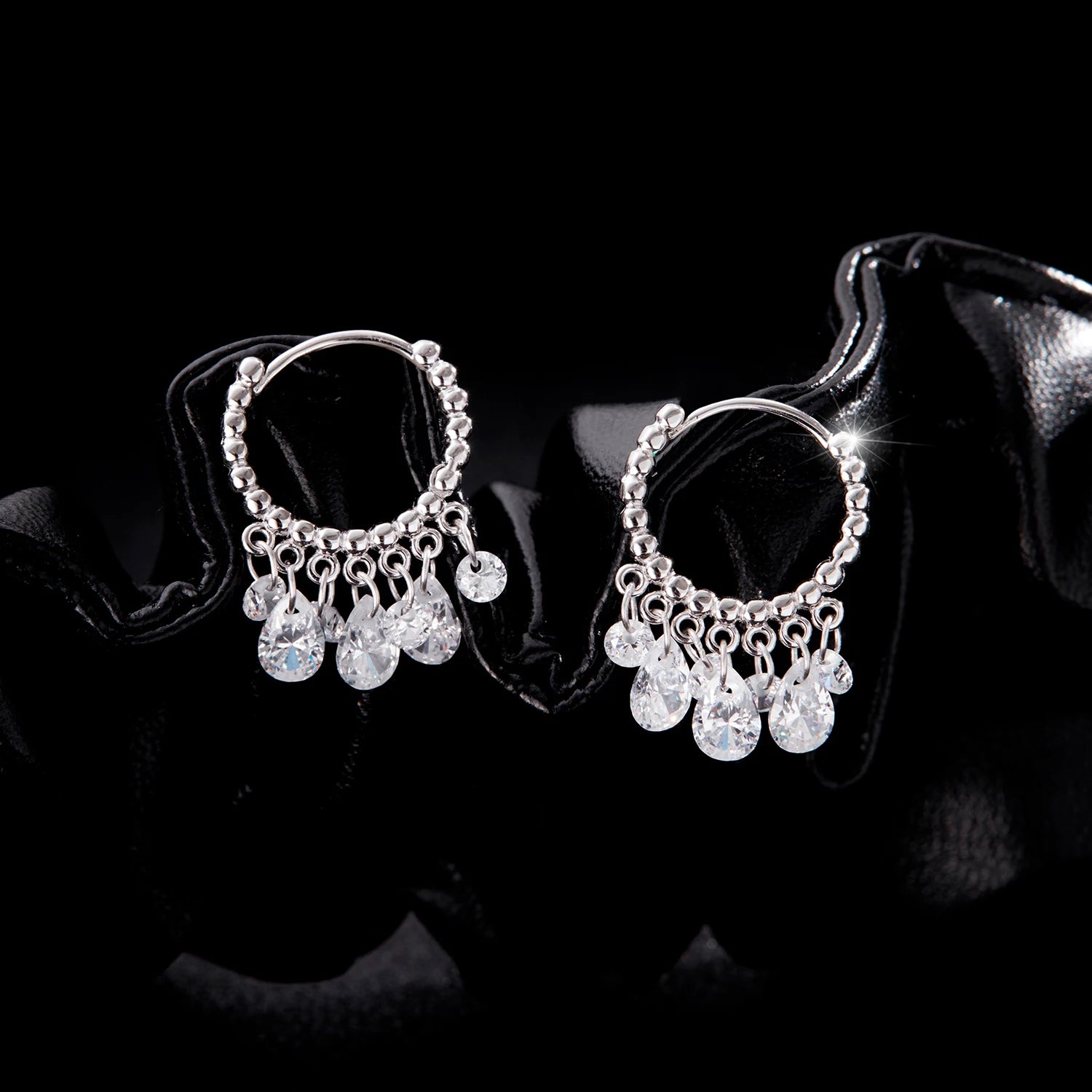 Brincos de Pendentes com Zircônias Brilhantes