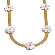 Conjunto de Colar e Pulseira com Flores Banhada a Ouro