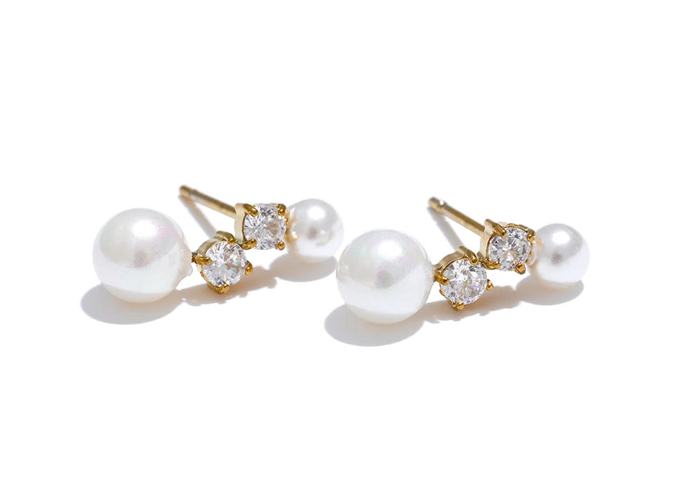 Brincos de Pino com Pérolas Banhado a Ouro e Zircônia