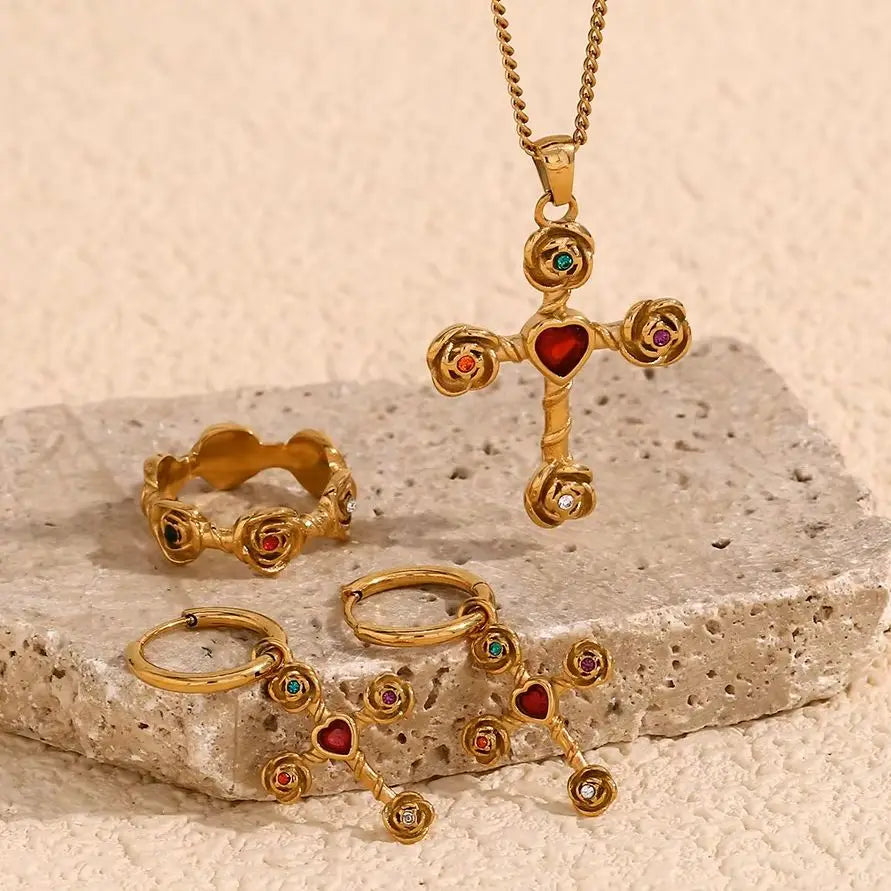 Conjunto De Colar e Pingente e Cruz de Rosa