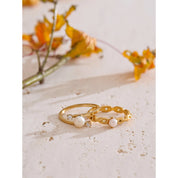 Anel Elegante de Luxo com Pérolas Banhado a Ouro