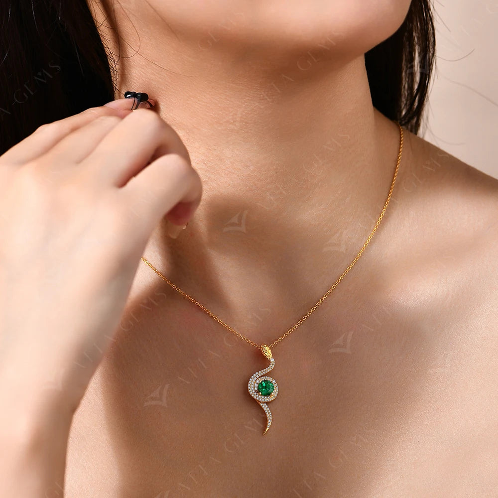 Colar de Moissanite Com Pingente Banhada a Ouro Branco 18K