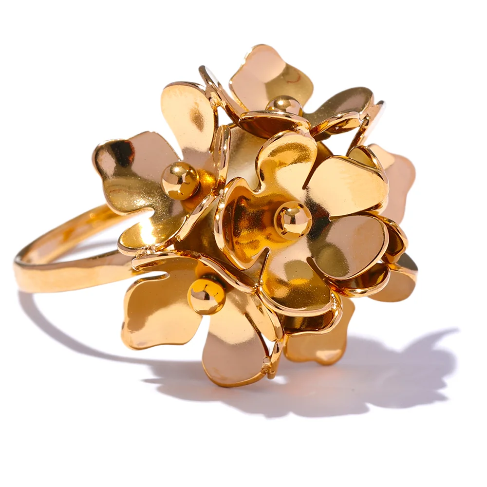 Anel de Flor Banhado a Ouro 18k