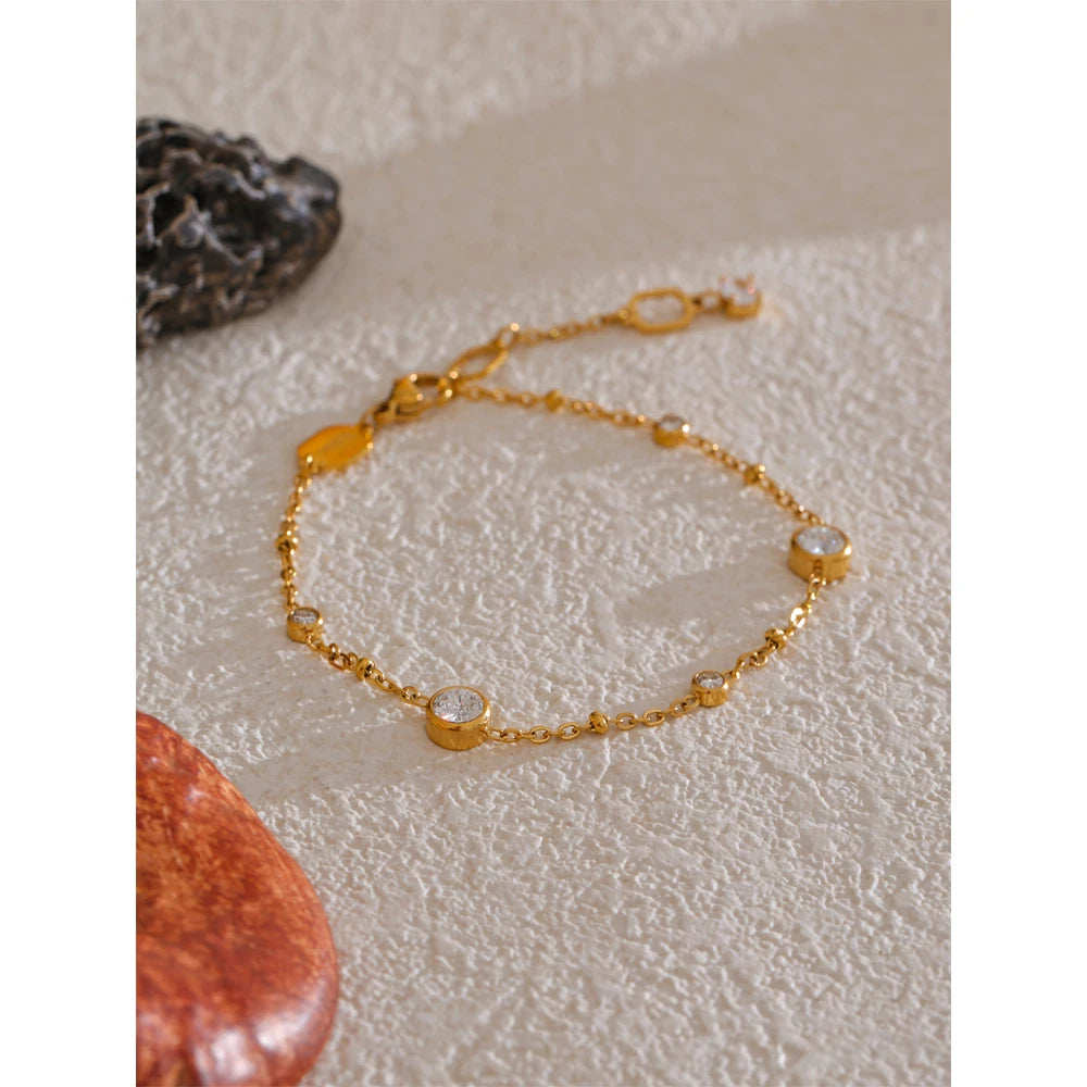 Conjunto de Colar e Pulseiras de Luxo Banhado a Ouro