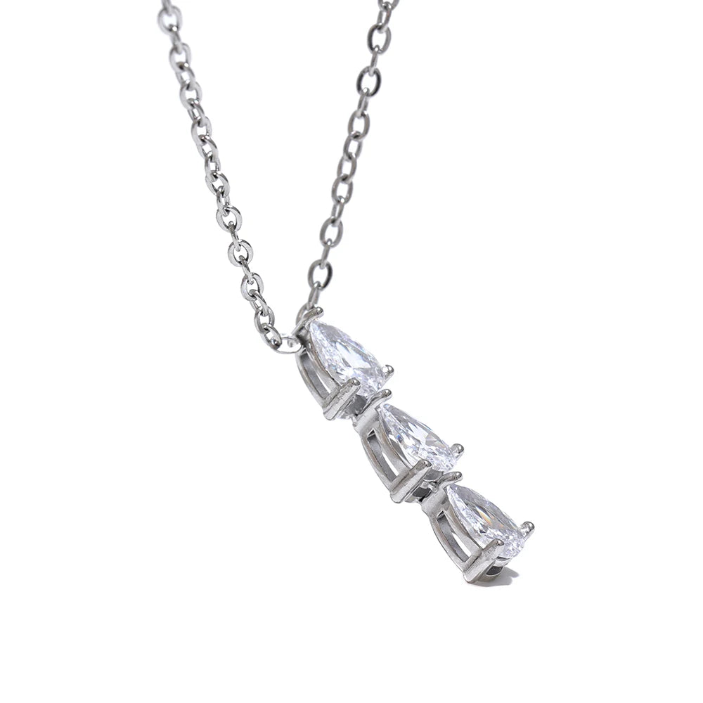 Colar com Pingente de Zircônia Banhado a Ouro 18k