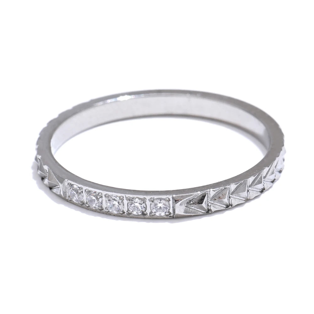 Anel Fino com Zircônia Banhado a Ouro 18k