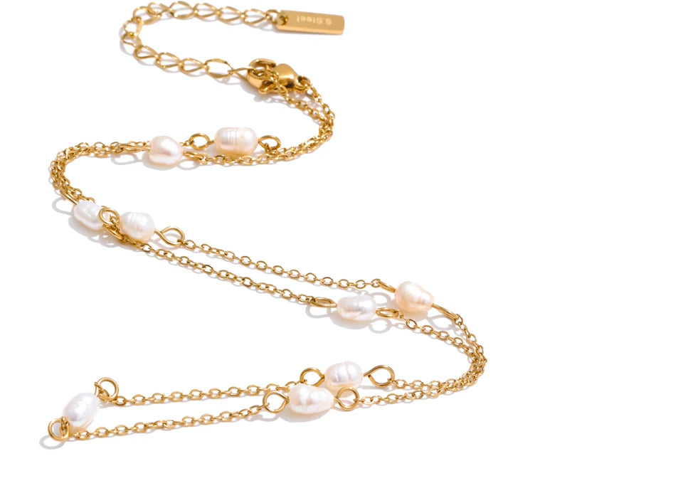 Colar de Corrente Fina com Pérolas Banhado a Ouro