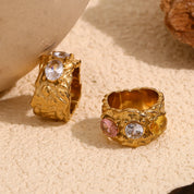 Anel Oval Com Zircônia Banhado a Ouro