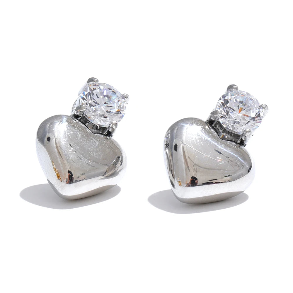 Brincos de Coração com Zircônias Banhado a Ouro 18k
