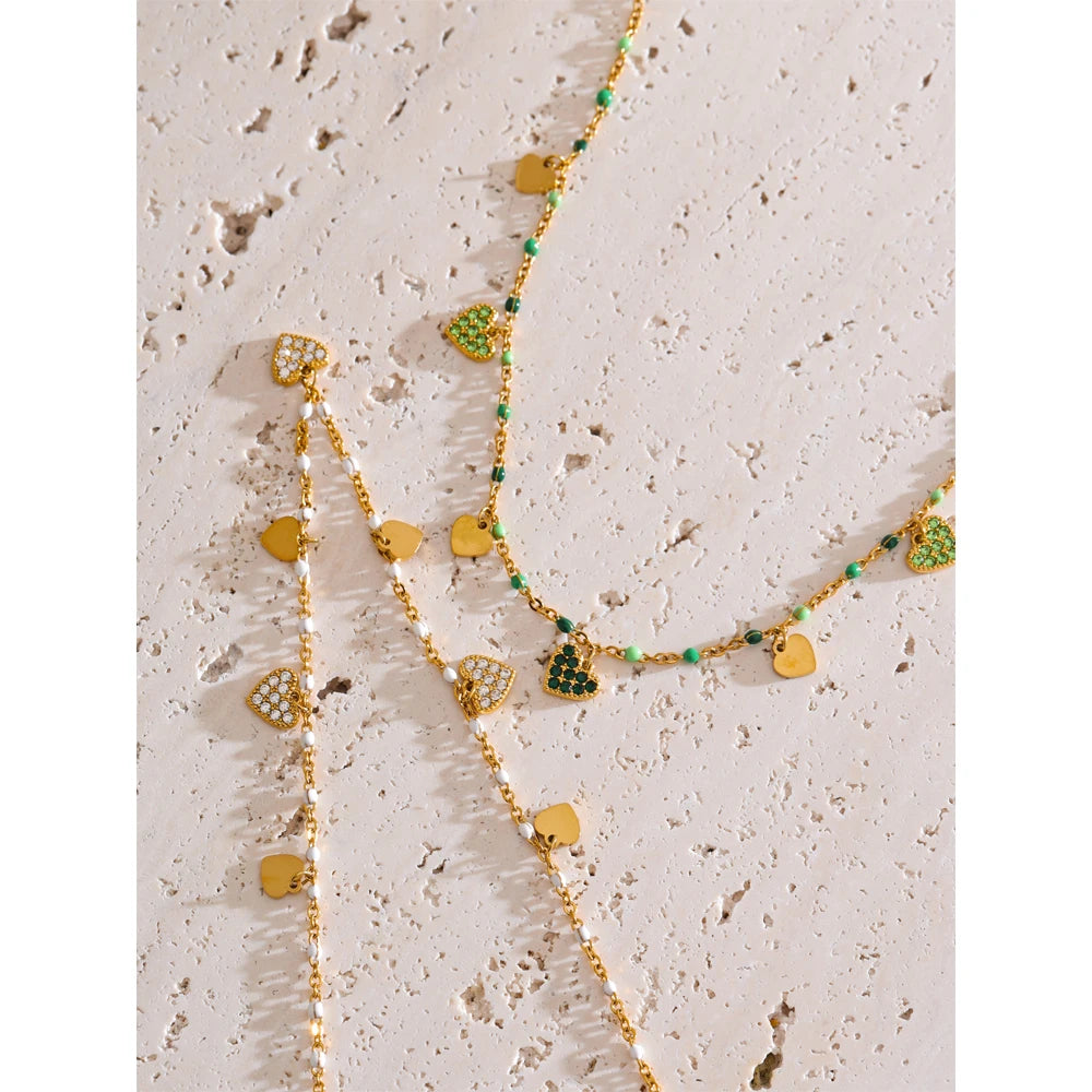 Colar de Coração com Zircônias Banhado a Ouro 18k